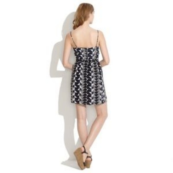 Madewell Silk Cami Dress in Triangle Trio Print - Picture 2 of 8